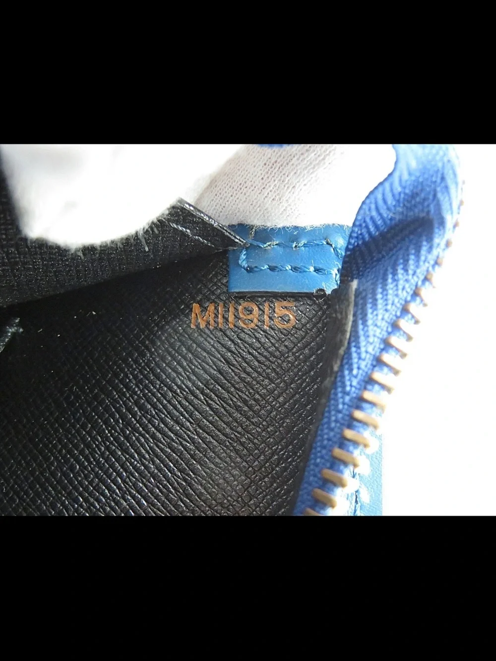 Louis Vuitton Blue Textured Epi Leather Top-Handle Tote